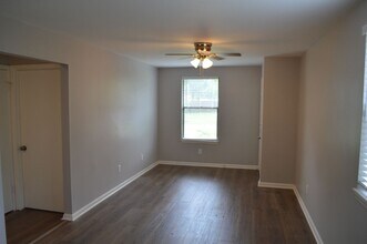 2703 Hidden Village Dr in Jacksonville, FL - Building Photo - Building Photo