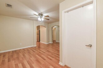 19423 Ambrosia Falls Dr in Tomball, TX - Building Photo - Building Photo