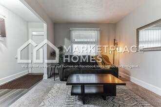 2428 N Capitol Ave in Indianapolis, IN - Building Photo - Building Photo