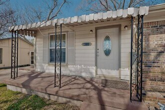 4111 Kirby St in Rowlett, TX - Building Photo - Building Photo