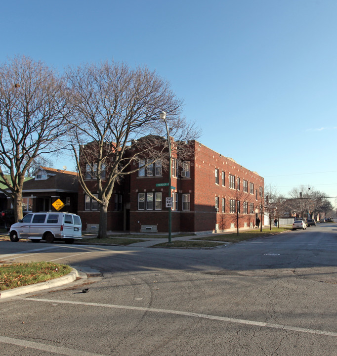 8157 S Throop St in Chicago, IL - Building Photo