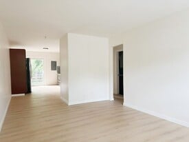 804 N Fairlawn Ave in Evansville, IN - Building Photo