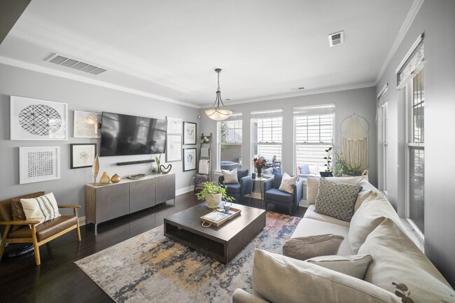 property at 2435 Double Oaks Rd