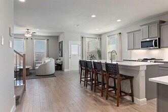 200 Dunmore Dr in Fort Worth, TX - Building Photo - Building Photo