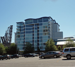 Stonebridge Plaza Condominiums in Cleveland, OH - Building Photo - Building Photo