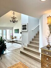 15922 Avenida Villaha in San Diego, CA - Building Photo - Building Photo