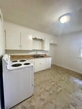 21 Harrow Dr in Little Rock, AR - Building Photo - Building Photo
