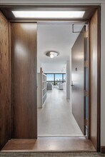 360 E Randolph St in Chicago, IL - Foto de edificio - Building Photo