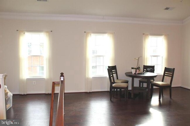 24676 Footed Ridge Terrace in Sterling, VA - Building Photo - Building Photo