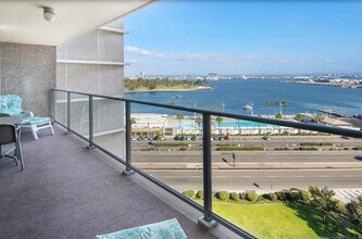1820 Avenida del Mundo, Unit 905 in Coronado, CA - Building Photo - Building Photo
