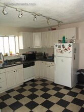 97 Marion St, Unit 2T in Somerville, MA - Foto de edificio - Building Photo