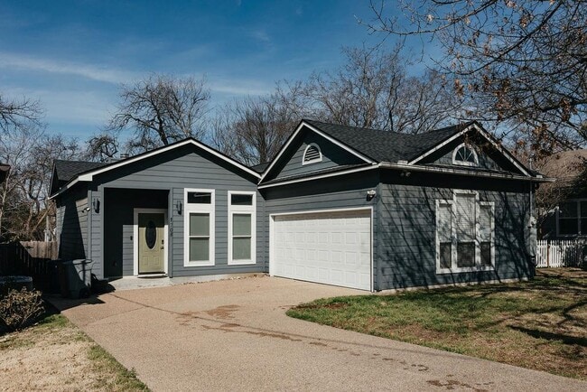 property at 1708 Wethersfield Rd