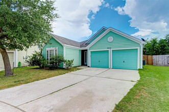 16602 Hodgefield Ln in Houston, TX - Building Photo - Building Photo