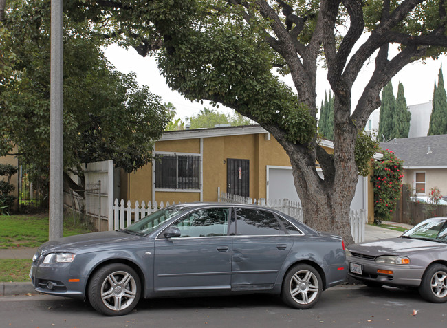 1523 18th St in Santa Monica, CA - Building Photo - Building Photo