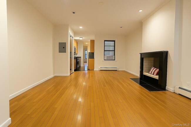 property at 206 E 124th St