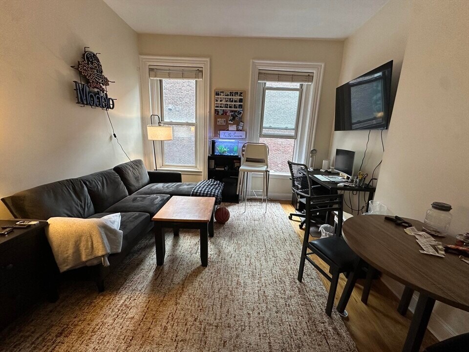544 Columbus Ave in Boston, MA - Building Photo