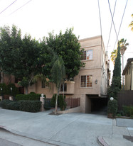 10834 Hortense St Apartamentos