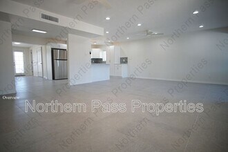 4573 Bobolink Way in El Paso, TX - Building Photo - Building Photo