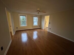 16 E Walnut St in Milford, MA - Building Photo - Building Photo