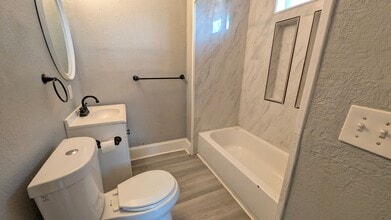 3023 N Sheridan Ave in Minneapolis, MN - Building Photo - Building Photo