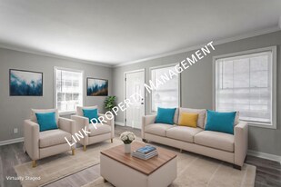 2310 N Chamberlain Ave in Chattanooga, TN - Building Photo