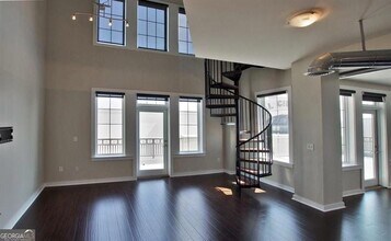 264 19th St NW, Unit 2404 in Atlanta, GA - Building Photo - Building Photo
