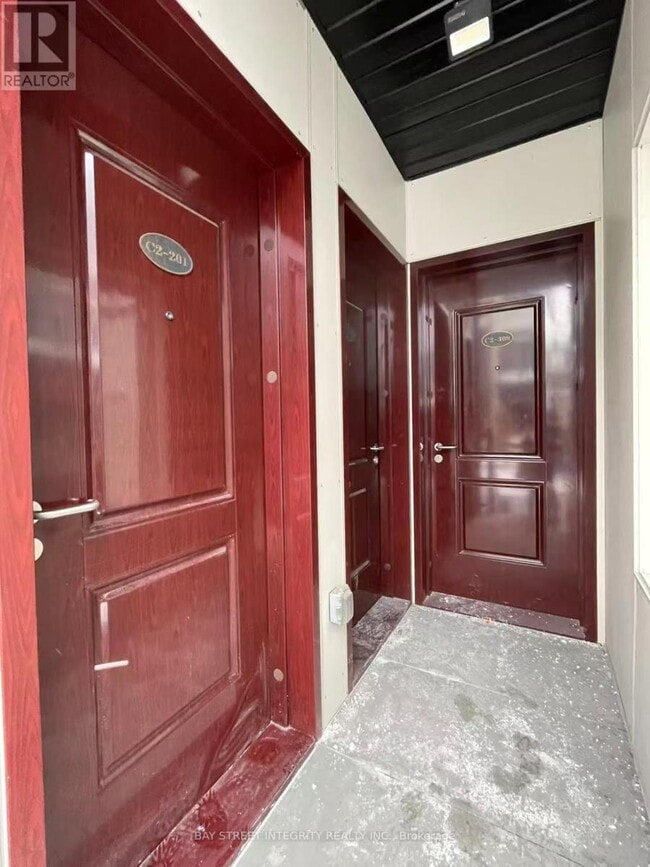 3427 Sheppard Ave E in Toronto, ON - Building Photo - Building Photo