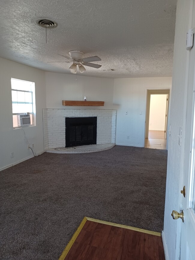 2205 NW 36th St in Lawton, OK - Building Photo - Building Photo