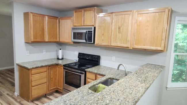 102 Reton Ct in Cary, NC - Building Photo - Building Photo