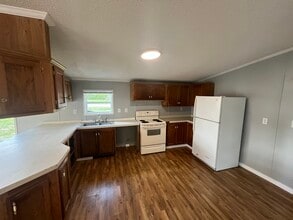 1802 E Willard St in Muncie, IN - Building Photo - Building Photo