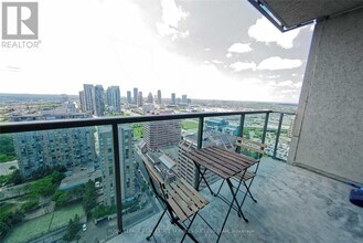 208-3208 Enfield Pl in Mississauga, ON - Building Photo - Building Photo