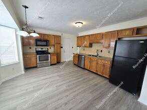 7064 Grinder Ct in Austell, GA - Building Photo - Building Photo