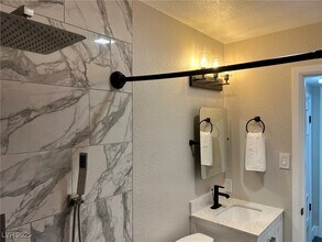 1001 Griffith Ave in Las Vegas, NV - Building Photo - Building Photo