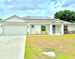 467 Binney St NE in Palm Bay, FL - Building Photo