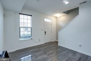 14 Tylers Ct in Somerdale, NJ - Building Photo