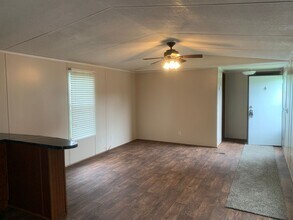 6 Morningside Dr in Jacksonville, NC - Building Photo - Building Photo