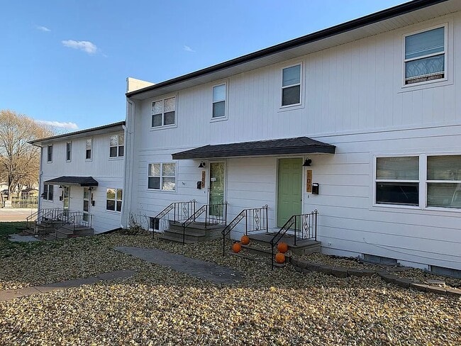 property at 101 W 19th Ave