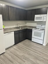 Imperial Towers in State College, PA - Building Photo - Building Photo