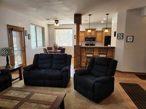 200 E Malibu Dr in Payson, AZ - Foto de edificio - Building Photo