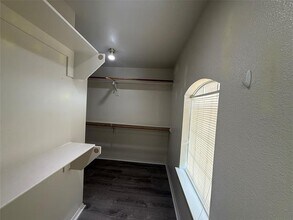 1102 Deedee Creek Dr in Euless, TX - Building Photo - Building Photo