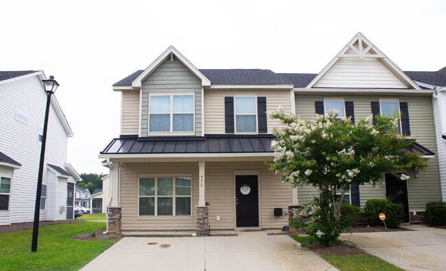 property at 432 Viceroy Ln