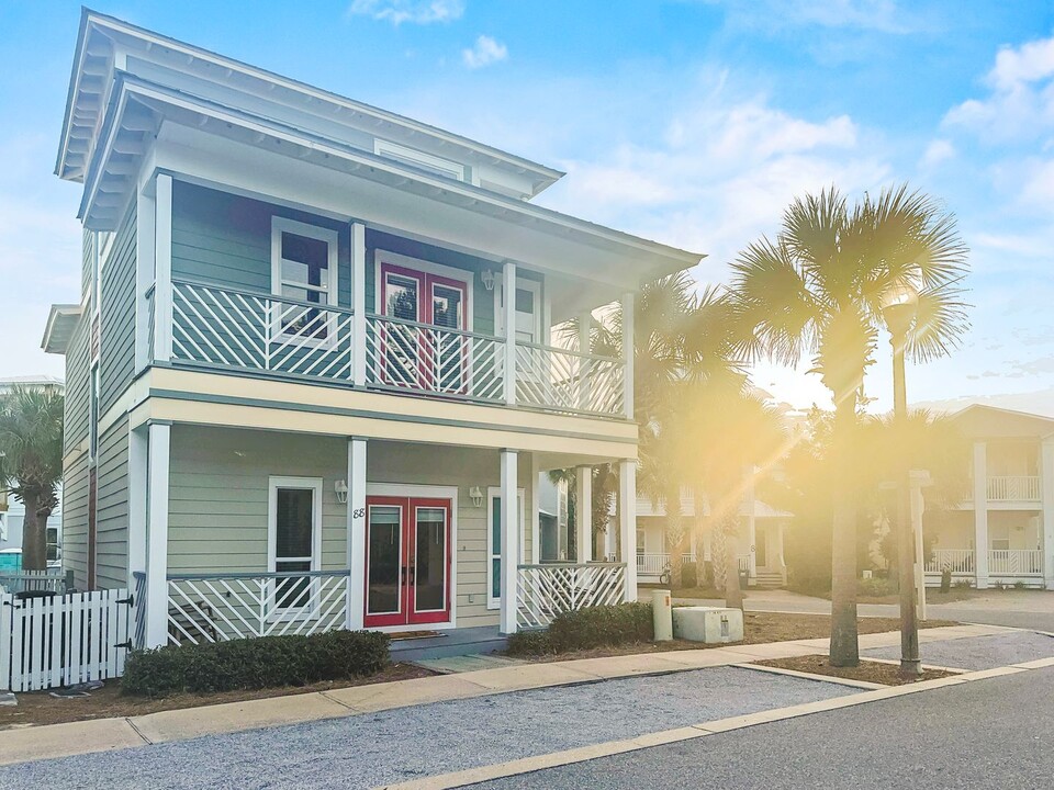 88 E Blue Crab Loop in Inlet Beach, FL - Building Photo