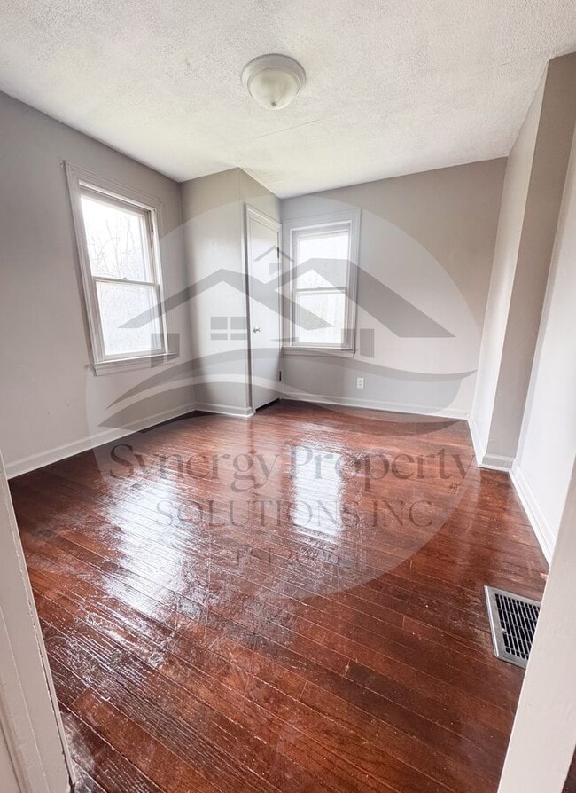 247 Sturges Ave in Mansfield, OH - Building Photo - Building Photo