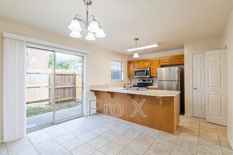 410 SE J St in Bentonville, AR - Building Photo - Building Photo