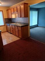 521 19th St NW, Unit 521 19 St NW Rochester MN in Rochester, MN - Building Photo