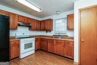 3815 Landgraf Cove in Decatur, GA - Building Photo - Building Photo