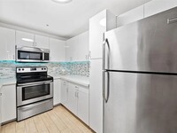 185 SE 14th Ter, Unit 1109 in Miami, FL - Building Photo - Building Photo