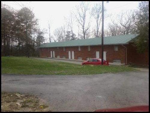 10505 Chapman Hwy in Seymour, TN - Foto de edificio