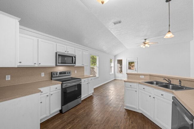 property at 3679 Piney Point Rd