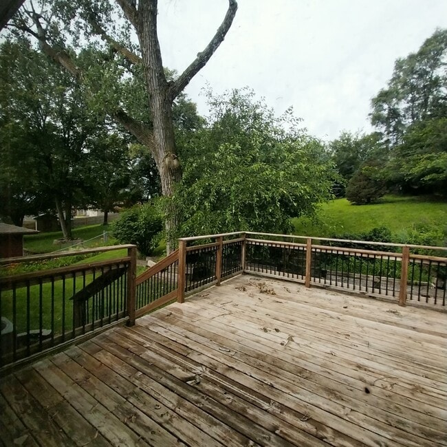 208 Sandi Ct, Unit Full Home Rental in Bellevue, NE - Building Photo - Building Photo